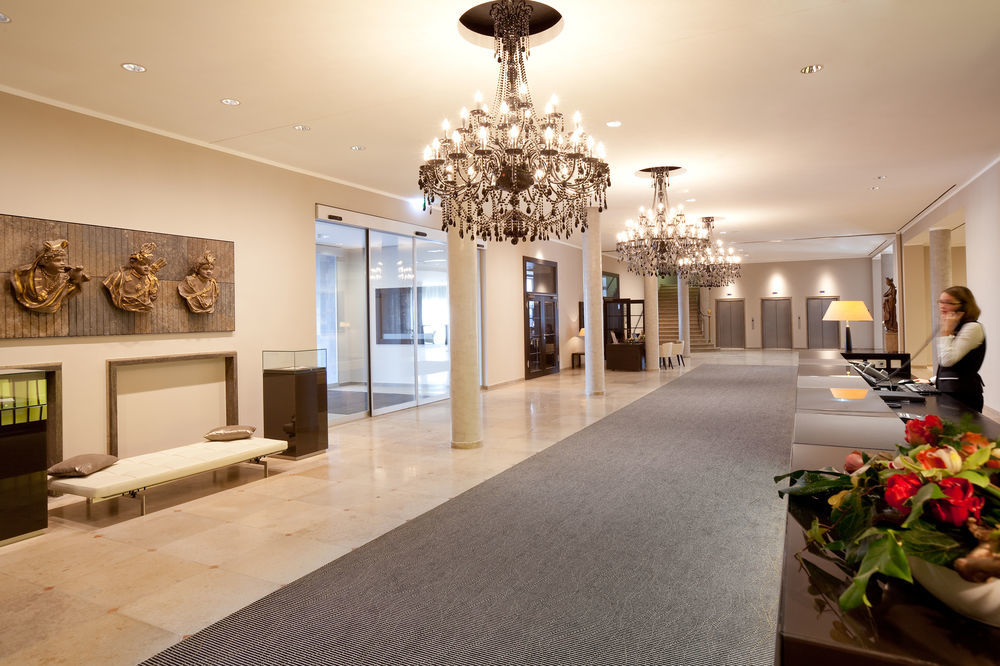 Hotel Maximilian'S アウグスブルク エクステリア 写真 The interior of the hotel